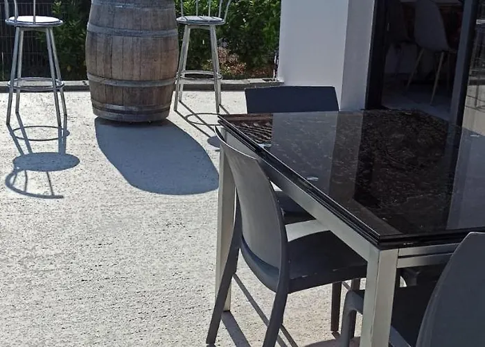 Appartement Meublé Tourisme 3 Etoiles Labell 'accueil Vélo' *